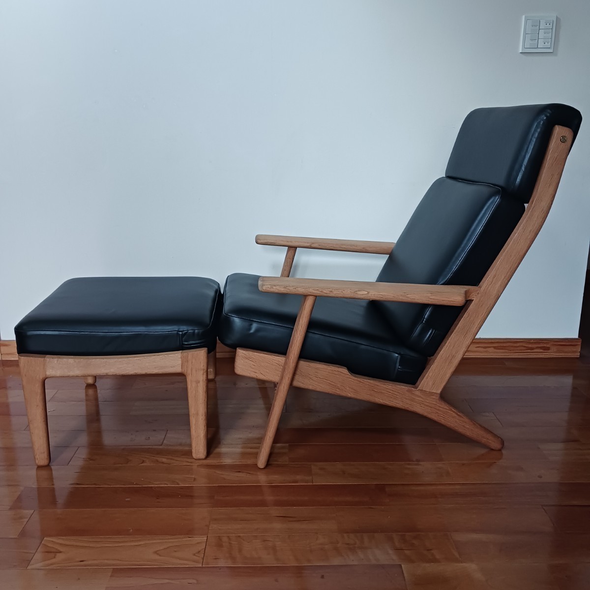 249500円 『Model GE290A』 Highback chair and『GE290S 249500円 『Model GE290A』 Highback chair and『GE290S