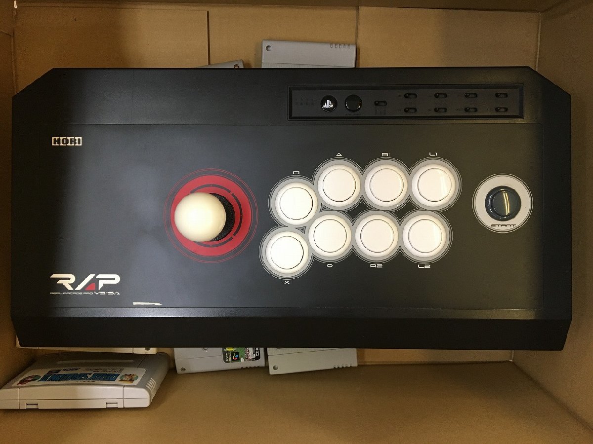 【ジャンク品】 ゲーム機器 セット ② 検索： リアルアーケードpro.v3 sa PS4 コントローラ ソフト SFC PS3 本体 wa◇56_画像3