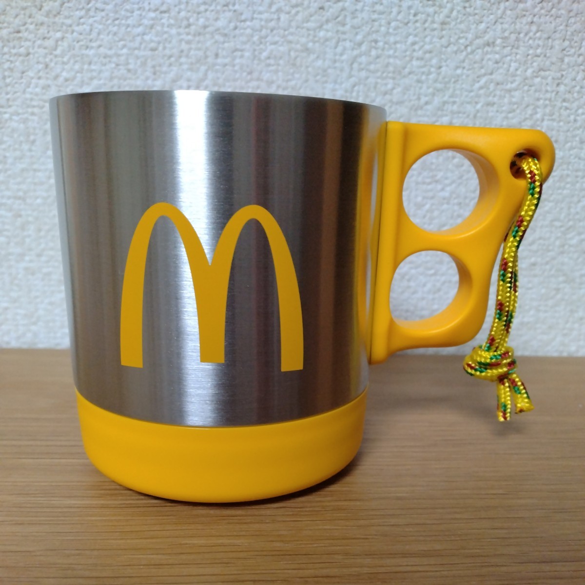 新品同様　美品　マクドナルド　CHUMS　チャムス　ステンレス二層マグカップ　黄色　容量280ml　福袋　可愛い♪_画像1