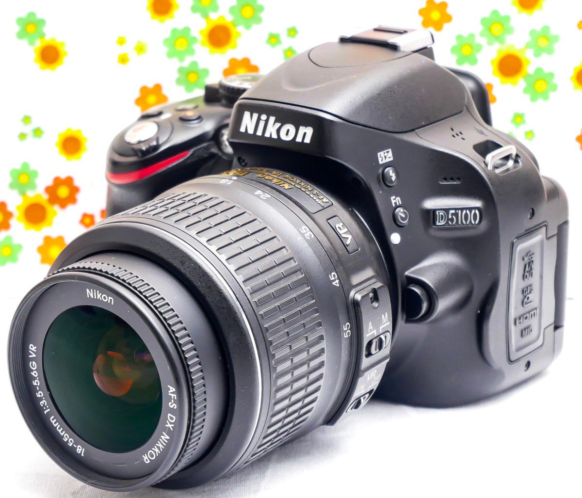ニコン Nikon D5100☆大人気一眼レフ♪☆自撮り可♪☆スマホ転送可！