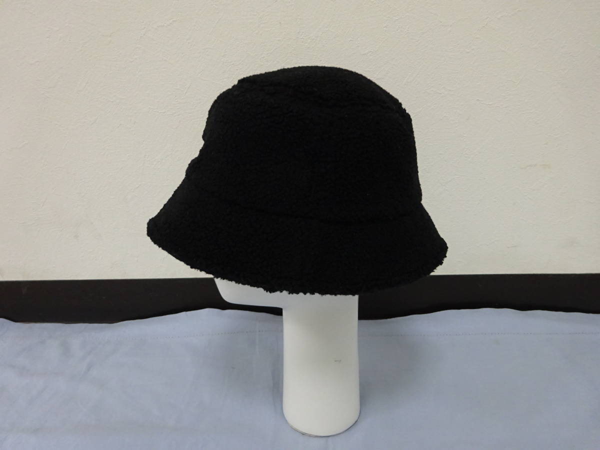 ( い-B1-84 )林八百吉　ボア　ハット　冬用　帽子　ロゴ　ブラック　黒　ブラック　レディース　フリーサイズ　中古_画像2