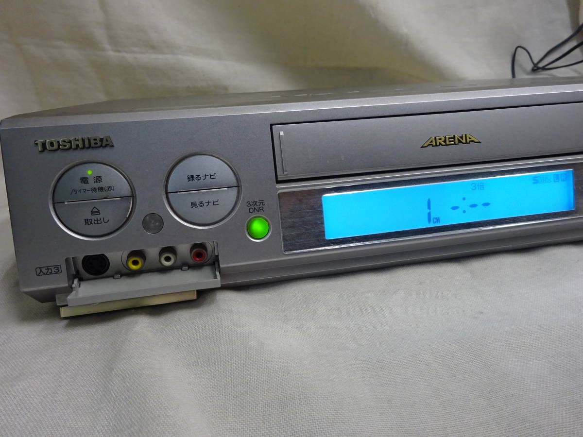 (く-L-1649)TOSHIBA 東芝 ビデオデッキ A-SB100 ARENA S-VHS カセットVTR ステレオビデオレコーダー 通電確認 中古の画像2