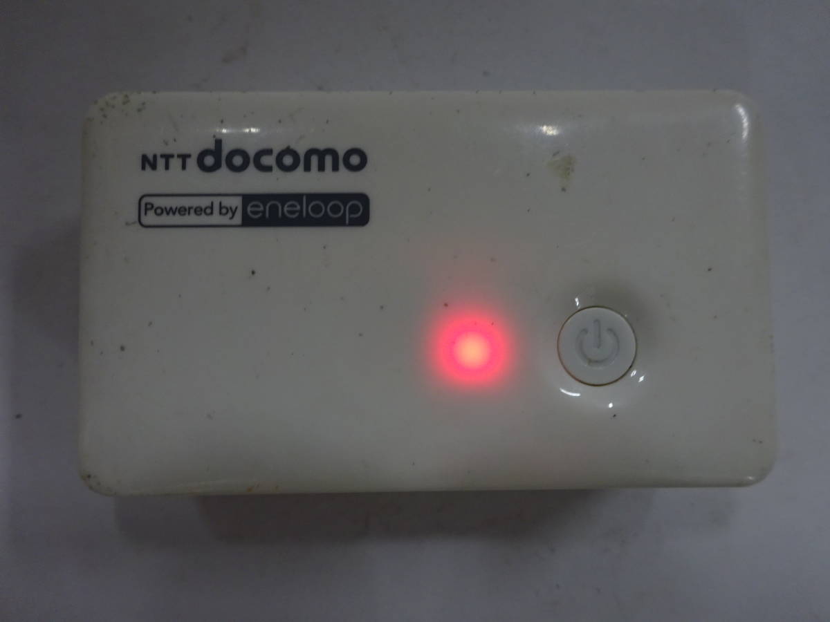 (く-L-1666) ポケットチャージャー 01 docomo 2500mAh Input DC5V Output DC5V 1A 動作確認済 中古品_画像6