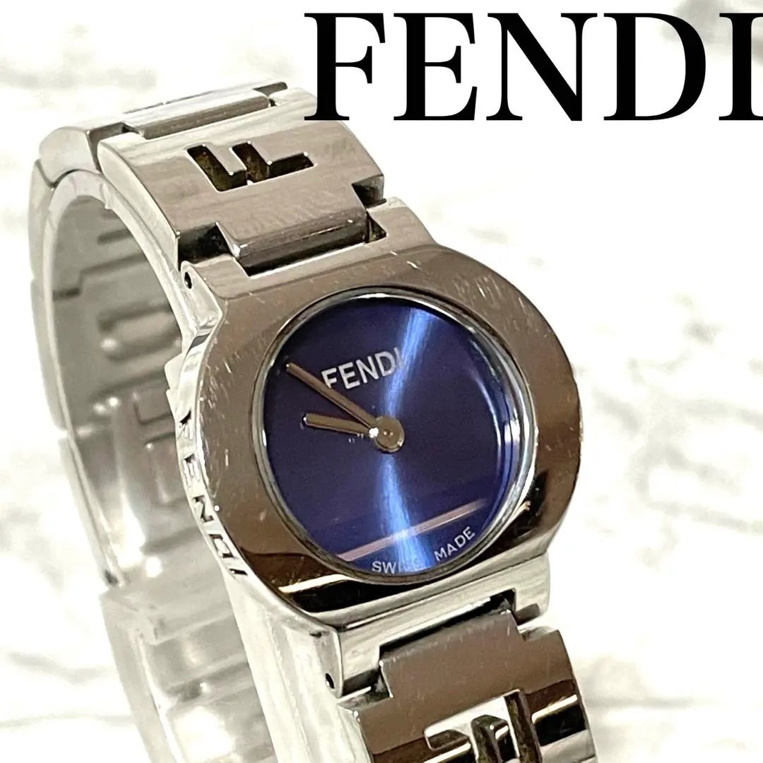 稼動品　FENDI フェンディ　ステラ　ブルー文字盤　ロゴベルト　腕時計