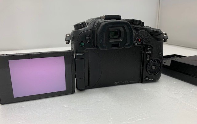 【中古品】Panasonic パナソニック LUMIX DMC-GH3 ボディ ミラーレス一眼カメラ ジャンク　(管理番号：060109）_画像3
