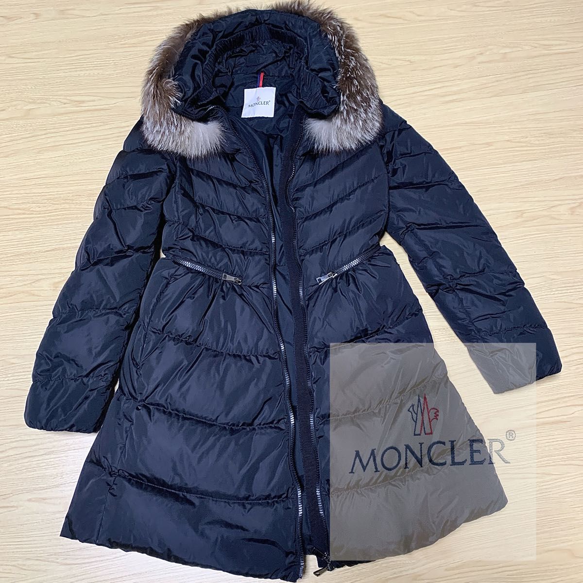 MONCLER モンクレール ファー付き ダウン コート ロングコート ブラック レディース|