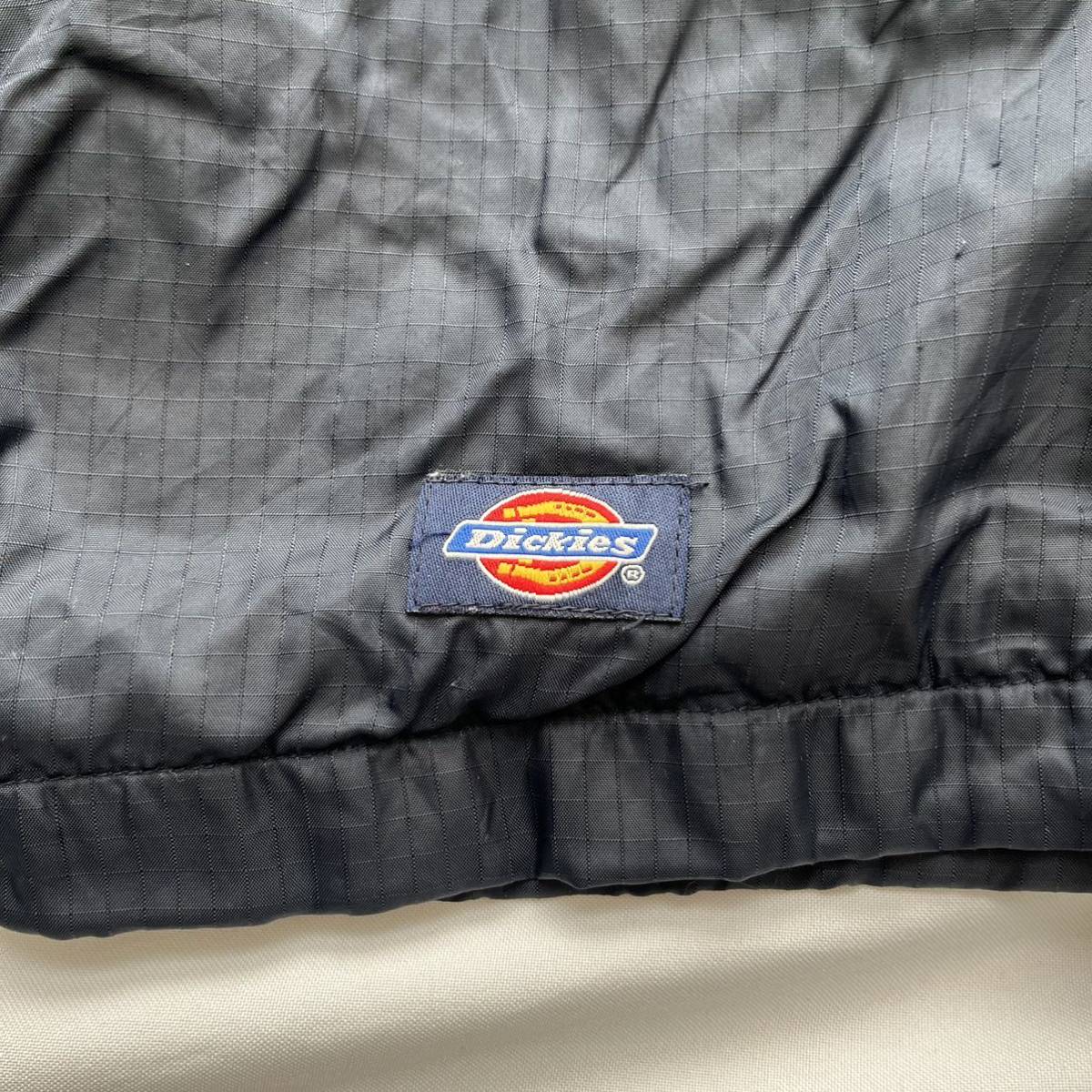 ディッキーズ Dickies 中綿入ジャケット 古着 フーディー 刺繍ワンポイント XLサイズ ネイビー 紺色 送料込_画像3