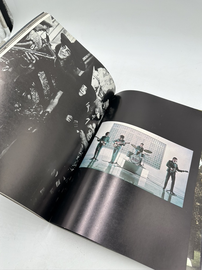 t0340 Beatles ビートルズ 豪華写真集 レトロ 写真集 雑誌 本 バンド ロック_画像8