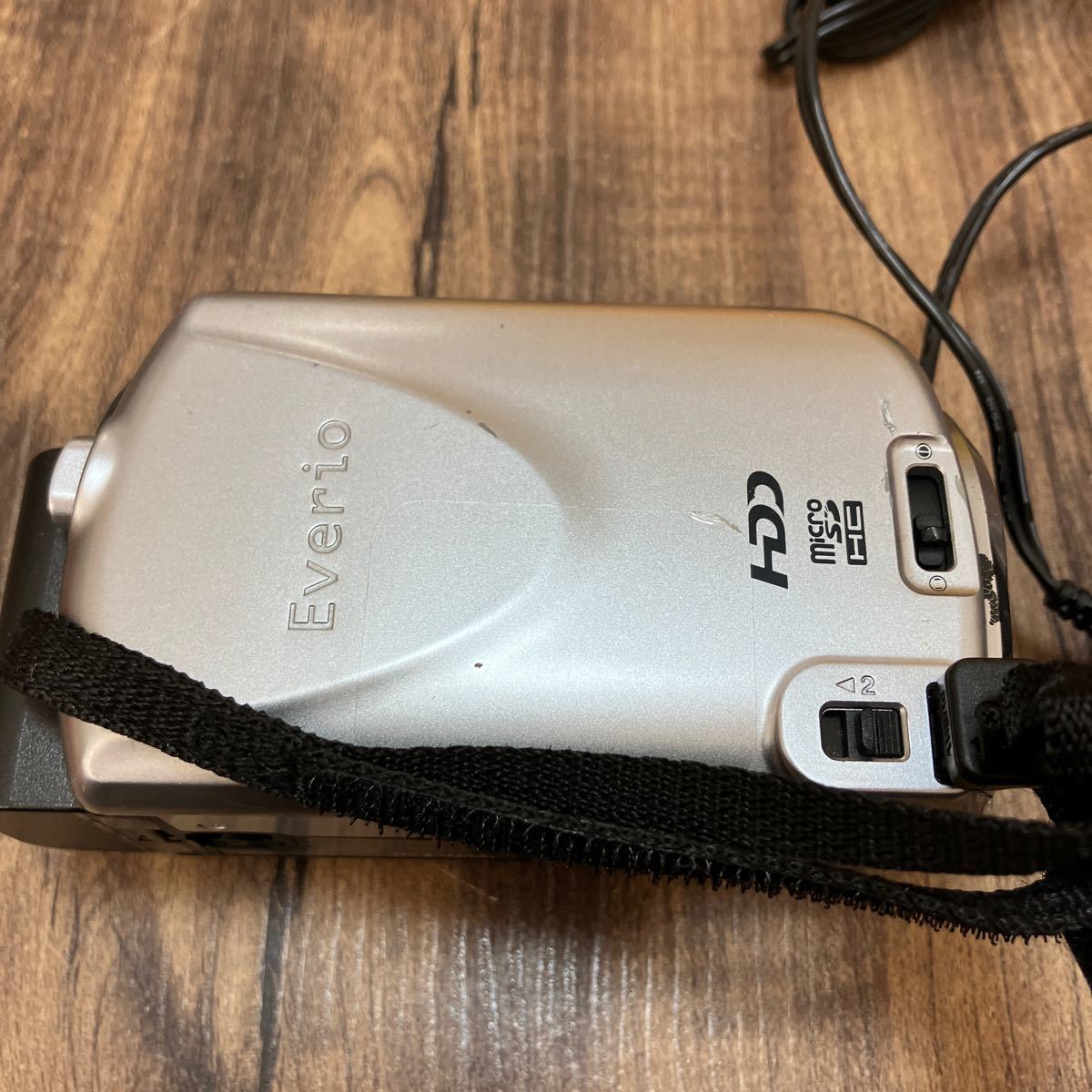 ビクターデジタルビデオカメラ エブリオGZ-MG980-S_画像3