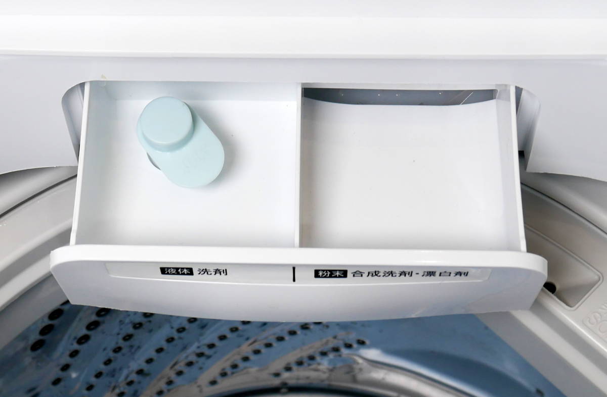 ★送料無料★(R601-B243)良品 Hisense ハイセンス 5.5kg 全自動洗濯機 HW-T55C 2018年製 ステンレス槽 風乾燥 槽洗浄_画像5