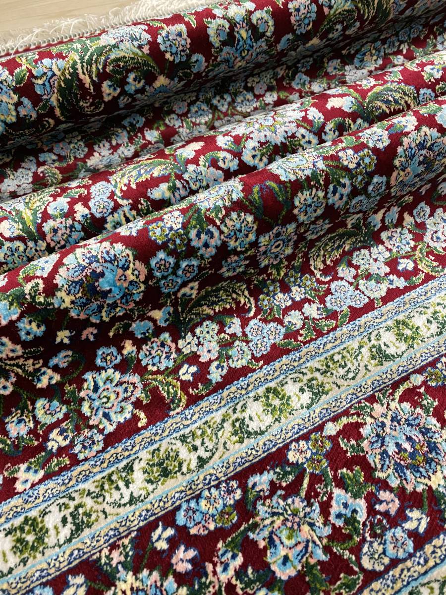 百貨店展示品　シルク100％ 最高峰225万ノット　イラン産　手織り 高級ペルシャ絨毯 101×152cm_画像8