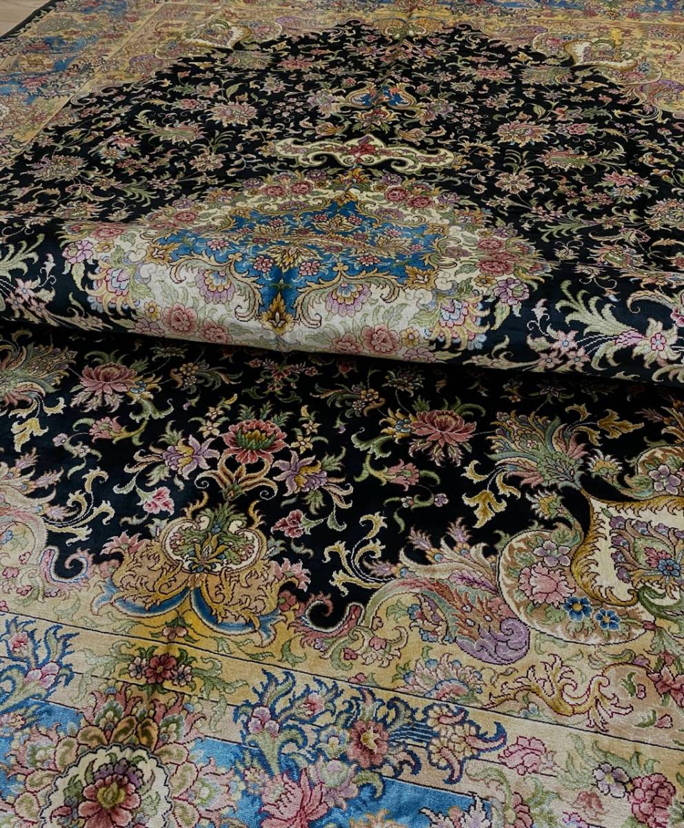 百貨店展示品　大判　シルク100％ 100万ノット　イラン産　最高峰　手織り 高級ペルシャ絨毯 181×272cm #2_画像1