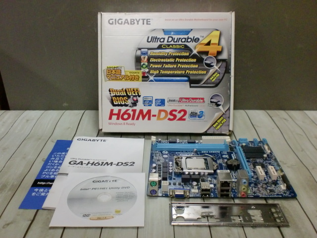 【マザーボード/CPU】GIGABYTE GA-H61M-DS2 LGA1155 Celeron G550 ジャンク品_画像1