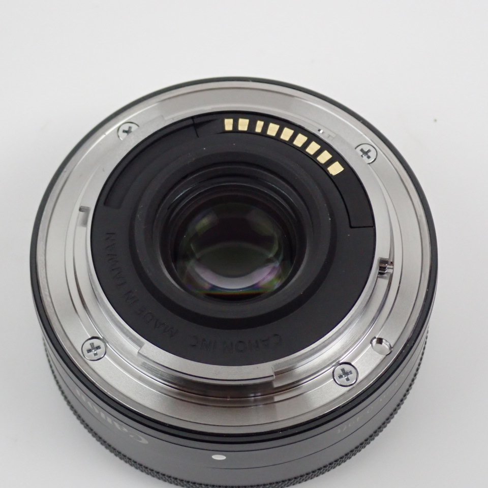 □Canon/キャノン 単焦点レンズ EF-M 22m F2 STM/前後キャップ付き/パンケーキレンズ&1933600108_画像3