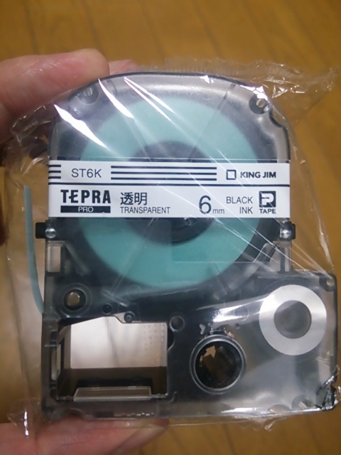 【即決】透明6mm 黒文字 ST6K 4971660761500【個数の追加 他サイズ,他色の追加も可】テプラ テープの画像1