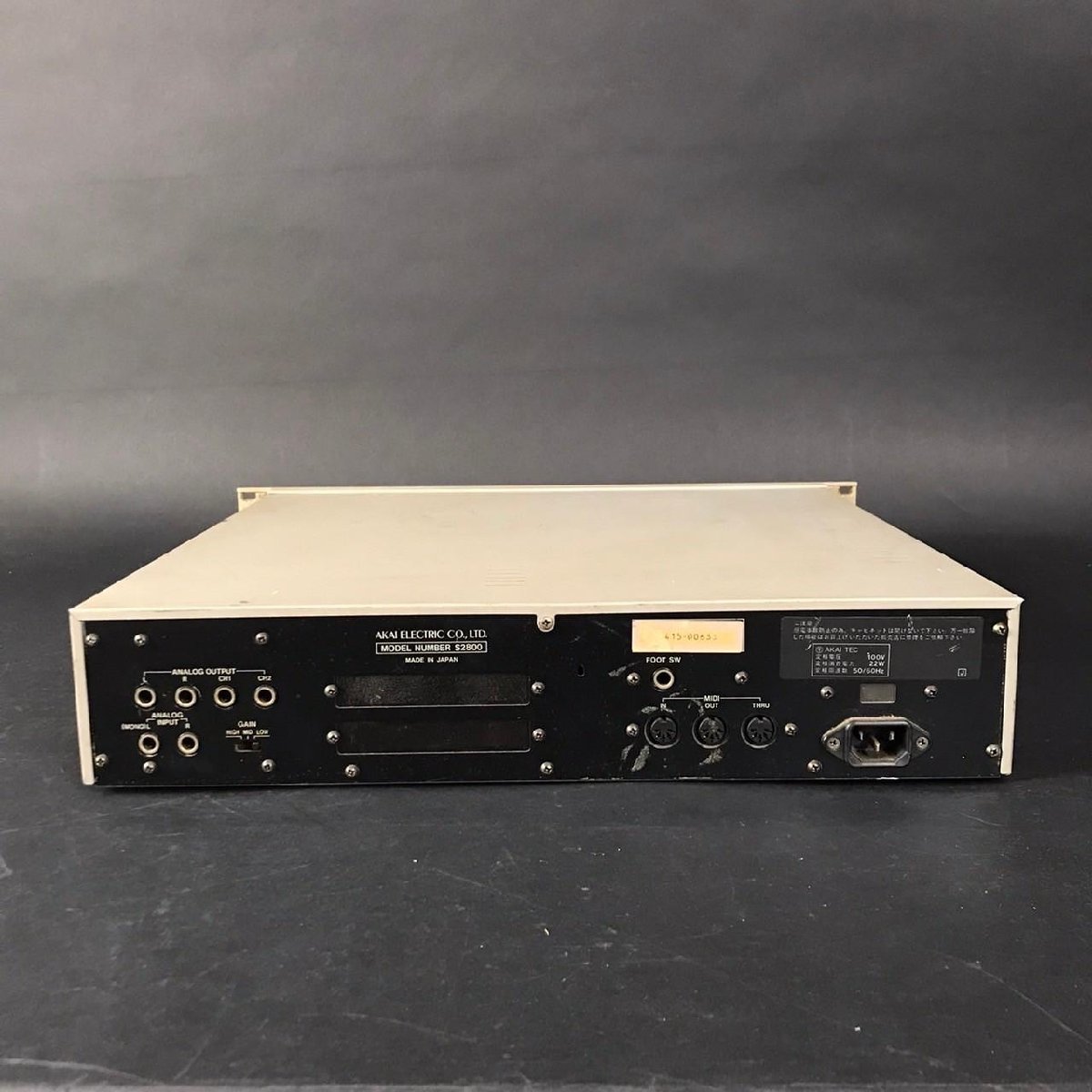 ER1222-13-3 AKAIprofessional S3000XL Sampler MIDISTEREO DIGITALアカイ サンプラー 音響機材 希少 楽器 機材 DTM DAWジャンク 120サイズ_画像4