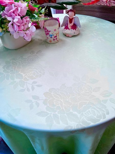 テーブルクロス北欧 180ｃｍ サテン地に、ジャガード織 花柄 円形 ＃830 グリーン系の画像4