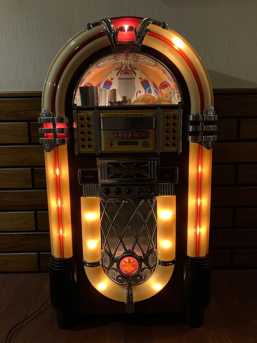 レトロ JUKE BOXジュークボックス 高さ102センチ|Yahoo!フリマ レトロ JUKE BOXジュークボックス 高さ102センチ|Yahoo!フリマ