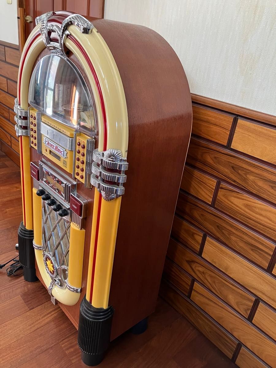 レトロ JUKE BOXジュークボックス 高さ102センチ|Yahoo!フリマ レトロ JUKE BOXジュークボックス 高さ102センチ|Yahoo!フリマ