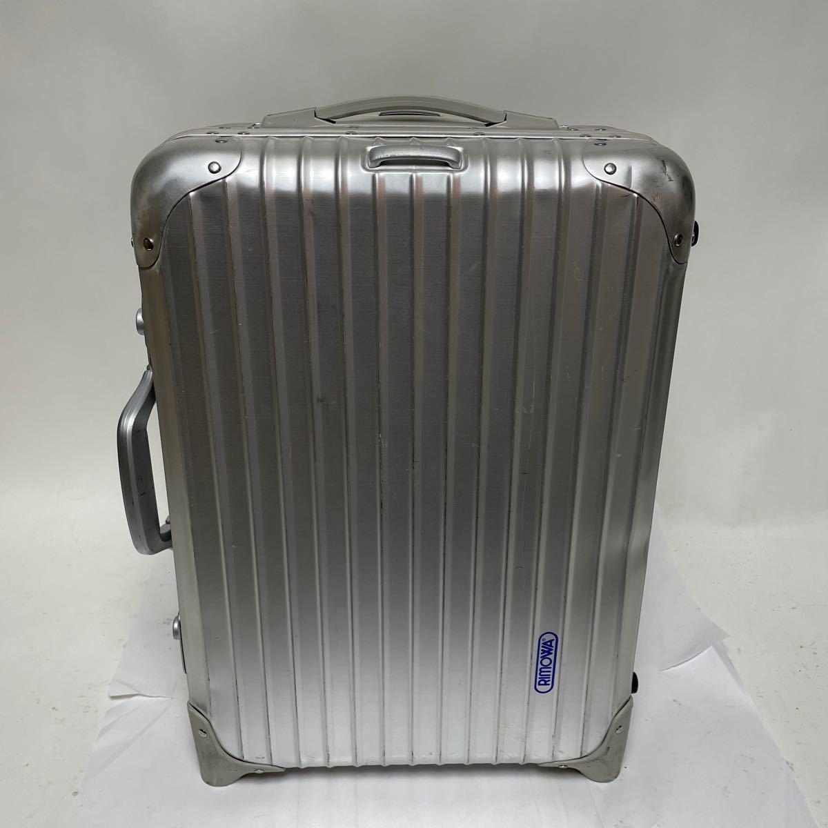 リモワ トパーズ スーツケース 929.52 32L 2輪　アルミ トロリー _画像1