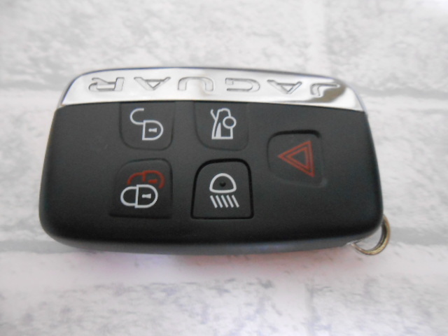 * beautiful goods / rare model / free shipping /JUGUAR/ Jaguar / original /5 button /XE/XF/F-PACE/ smart key / keyless *A2312-9-1