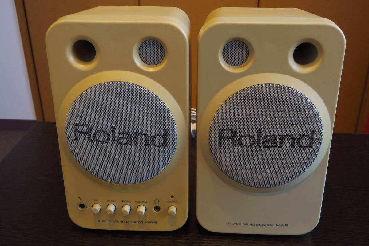 Roland(ローランド) MA-8・アンプ内蔵マイクロモニタースピーカー(中古品)_画像1