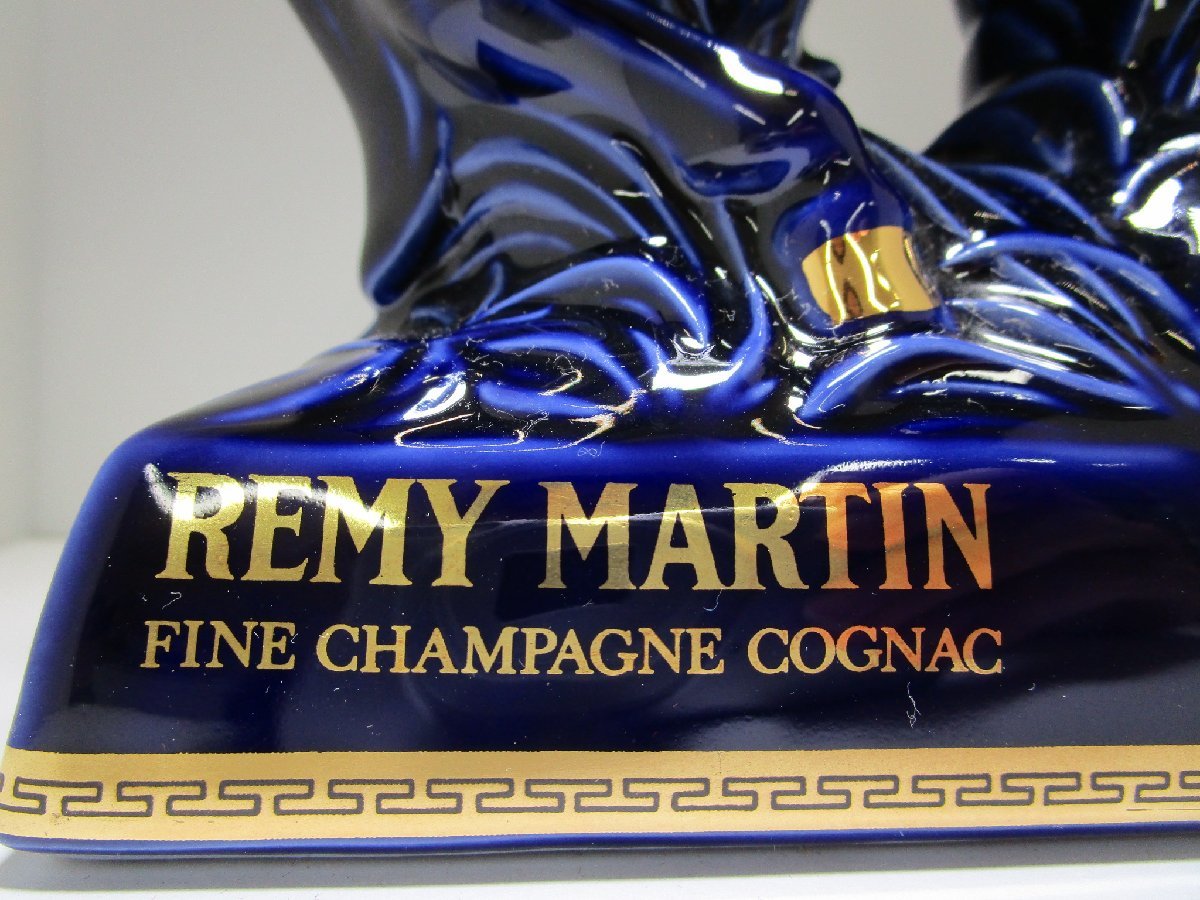 レミーマルタン ケンタウロス リモージュ 青 陶器 重量1537g REMY MARTIN コニャックブランデー 未開栓 古酒 /C20155_画像2