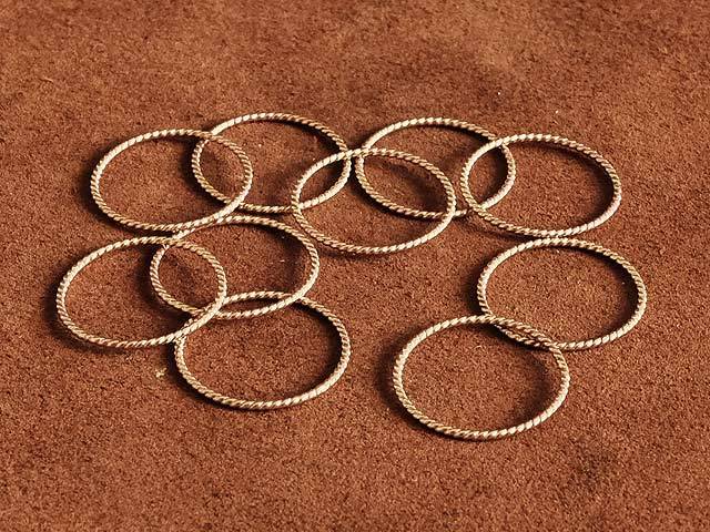 10個セット 真鍮リング（直径17mm）ゴールド ねじり 丸カン 丸環 輪っか ブラス パーツ カスタムパーツ キーホルダー レザークラフトの画像1