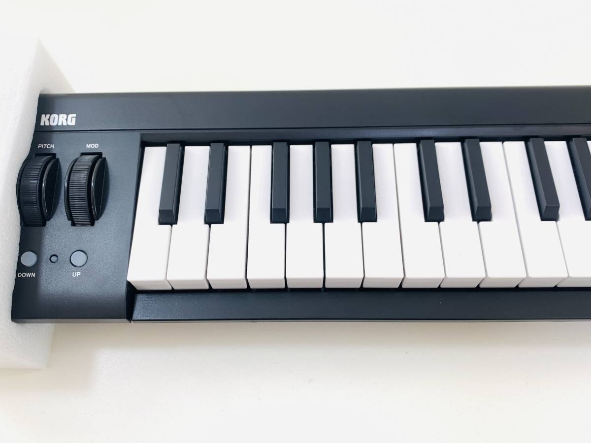 美品■KORG コルグ MIDIキーボード USB接続 microKEY2-37 マイクロキー2 37鍵盤_画像2