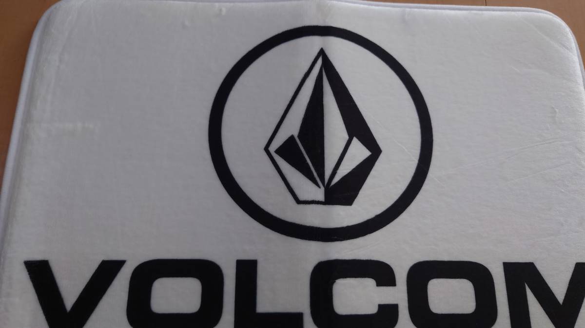 ボルコム VOLCOM フロアーマット ホワイト 新品未使用_画像3