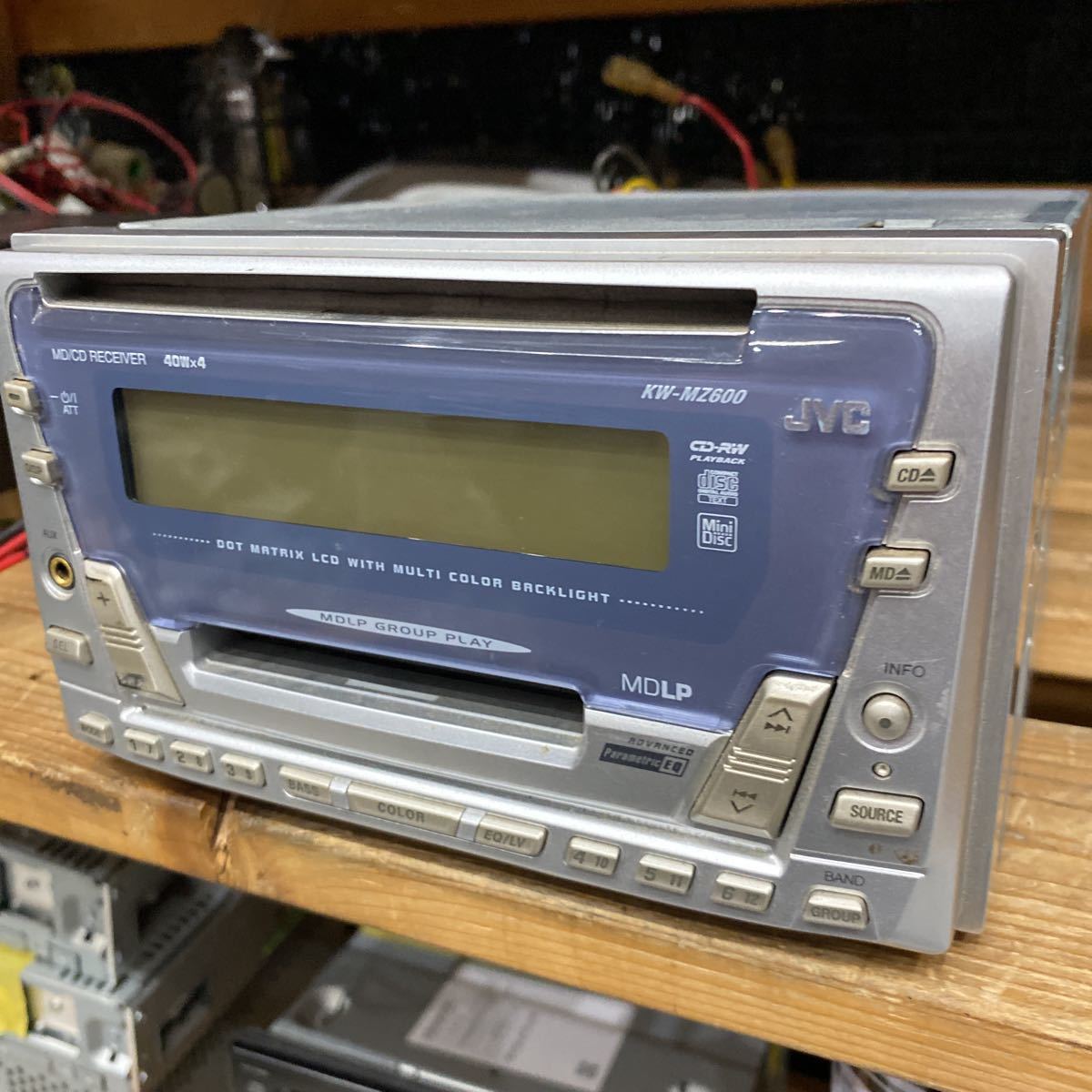 JVC MD/CD RECEIVER KW-MZ600 AUX