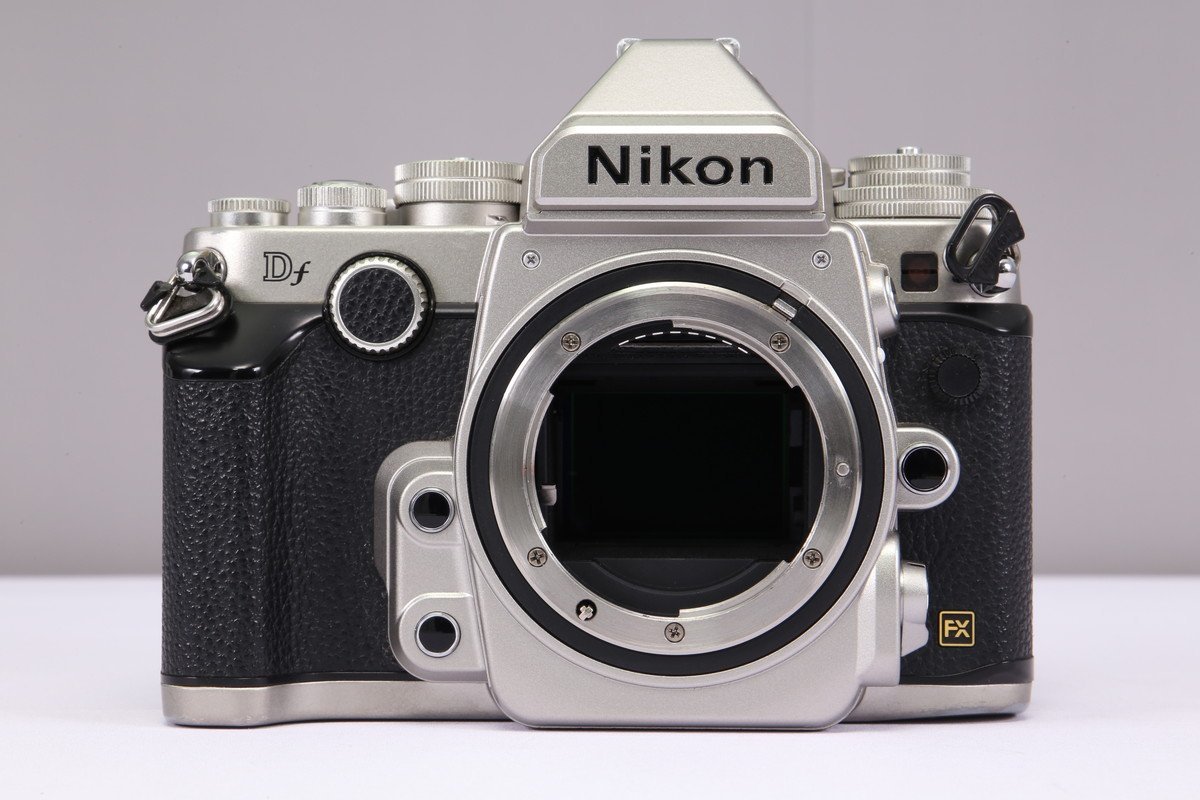 良品 | 動作保証 】 Nikon Df ボディ 【 シャッター数 11000回 良品 | 動作保証 】 Nikon Df ボディ 【 シャッター数 11000回