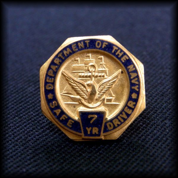 US DEPARTMENT OF THE NAVY SAFE DRIVER 7YEAR PIN ネイビーピンバッジ アメリカ合衆国海軍省 No 7_画像4