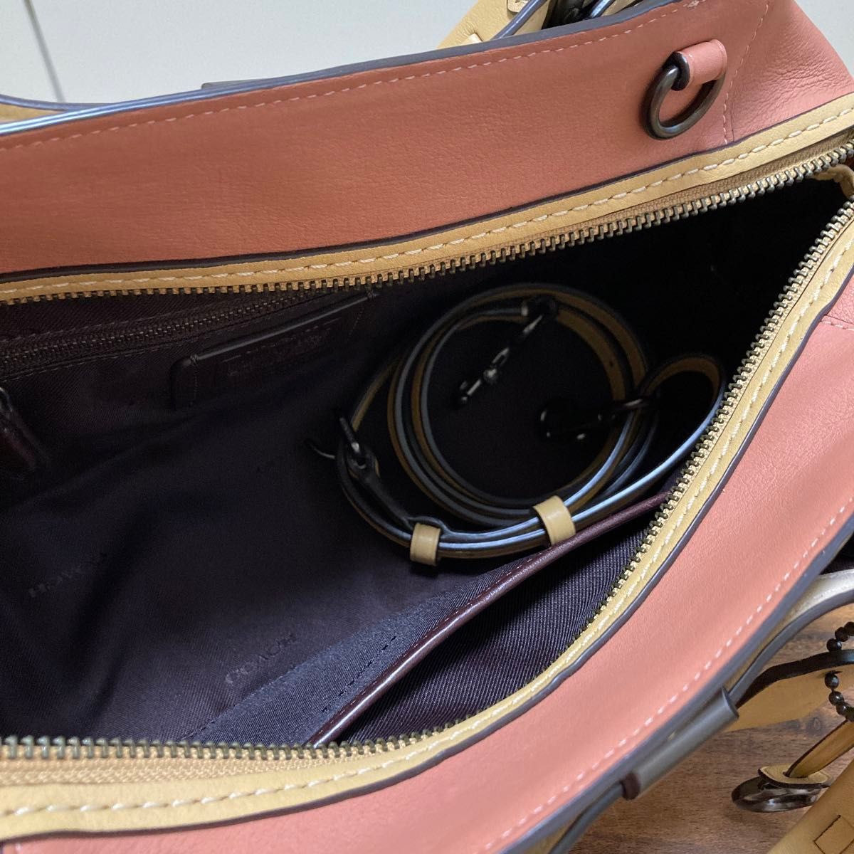 COACH ドリーマー カラーブロック ウィズ ウィップステッチ COACH ドリーマー カラーブロック ウィズ ウィップステッチ
