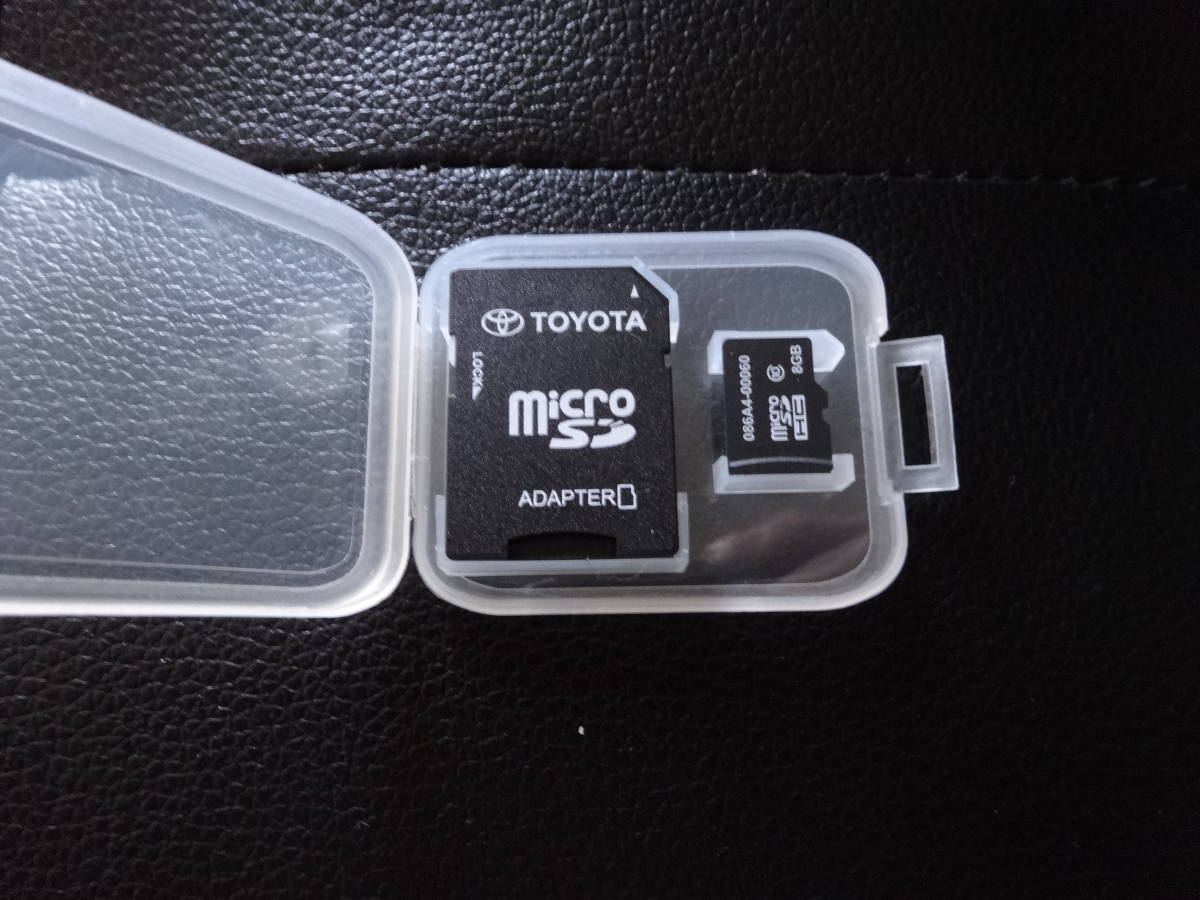 トヨタ　純正　SDカード 8GB 　ドライブレコーダー用 086A4-00060 _画像2