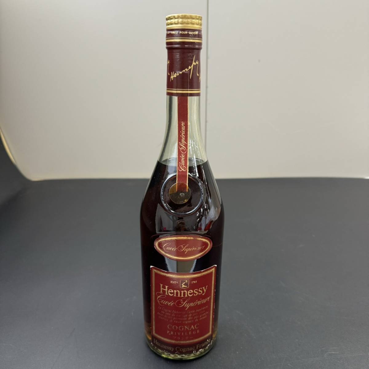 B19176(013)-106/OT8000　酒　Hennessy　Cuvee Superieure　COGNAC　ヘネシー　キュヴェ スペリオール　コニャック　40％　700ml_画像1
