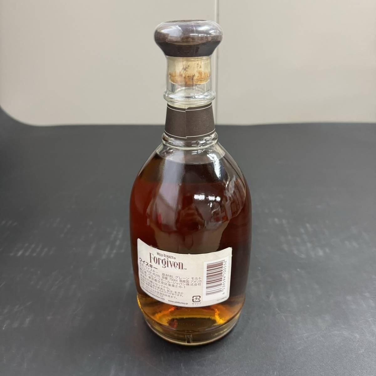 B287370(014)-132/AM5000　酒　WILD TURKEY　Forgjven　Bllend of Bourbon ＆ Rey Strajght Whiskies　45.5%　750ml　ケース付き_画像4