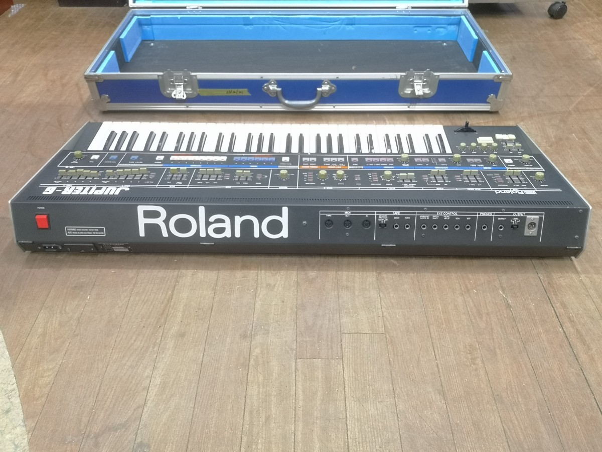 希少 Roland JUPITER-6 キーボード ケース付き 1726_画像4