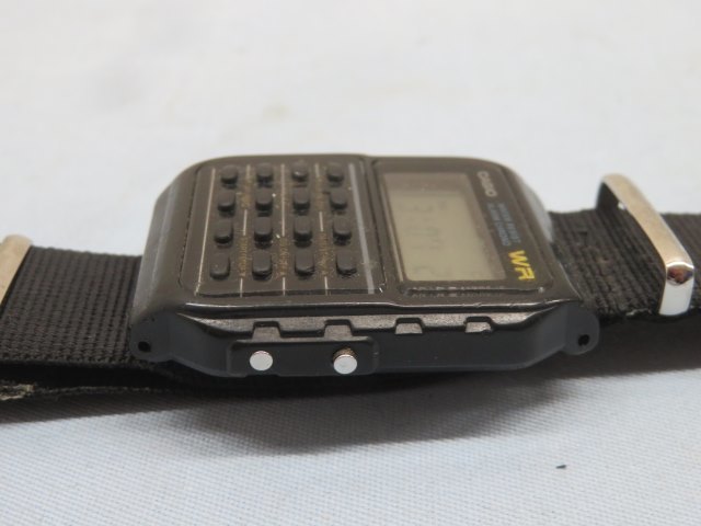 ★CASIO CA-53W 腕時計 クォーツ デジタル カシオ 電池交換済み 90101★！！_画像3