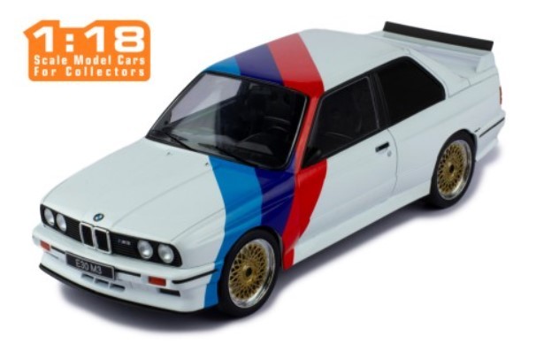 ■イクソ 1/18 1989 BMW M3 (E30) カスタムホワイト