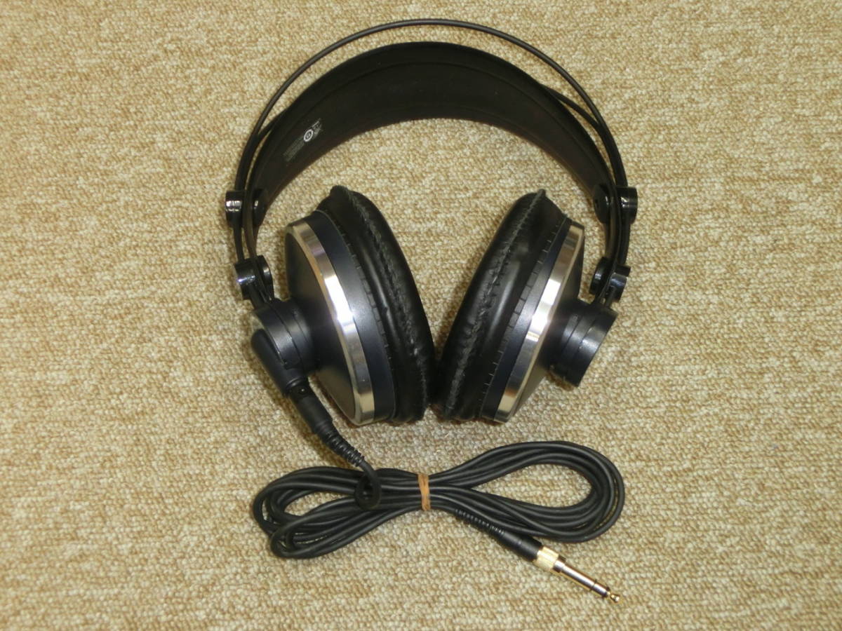 AKG K271MkⅡ★アーカーゲー 密閉型モニターヘッドホン_画像1