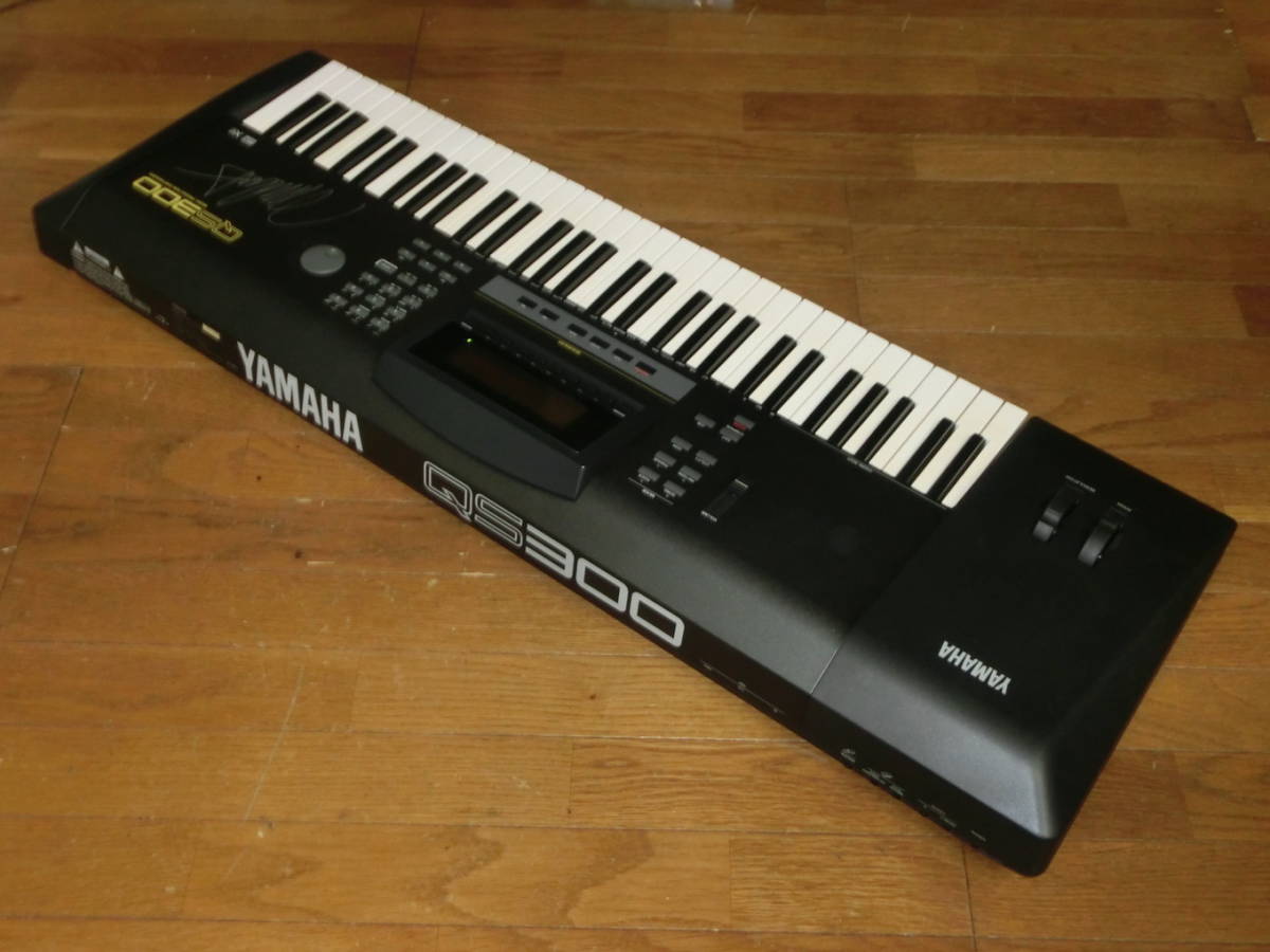 YAMAHA QS300 MUSIC PRODUCTION SYNTHESIZER★フロッピーディスク付き！★音出し確認済み_画像5