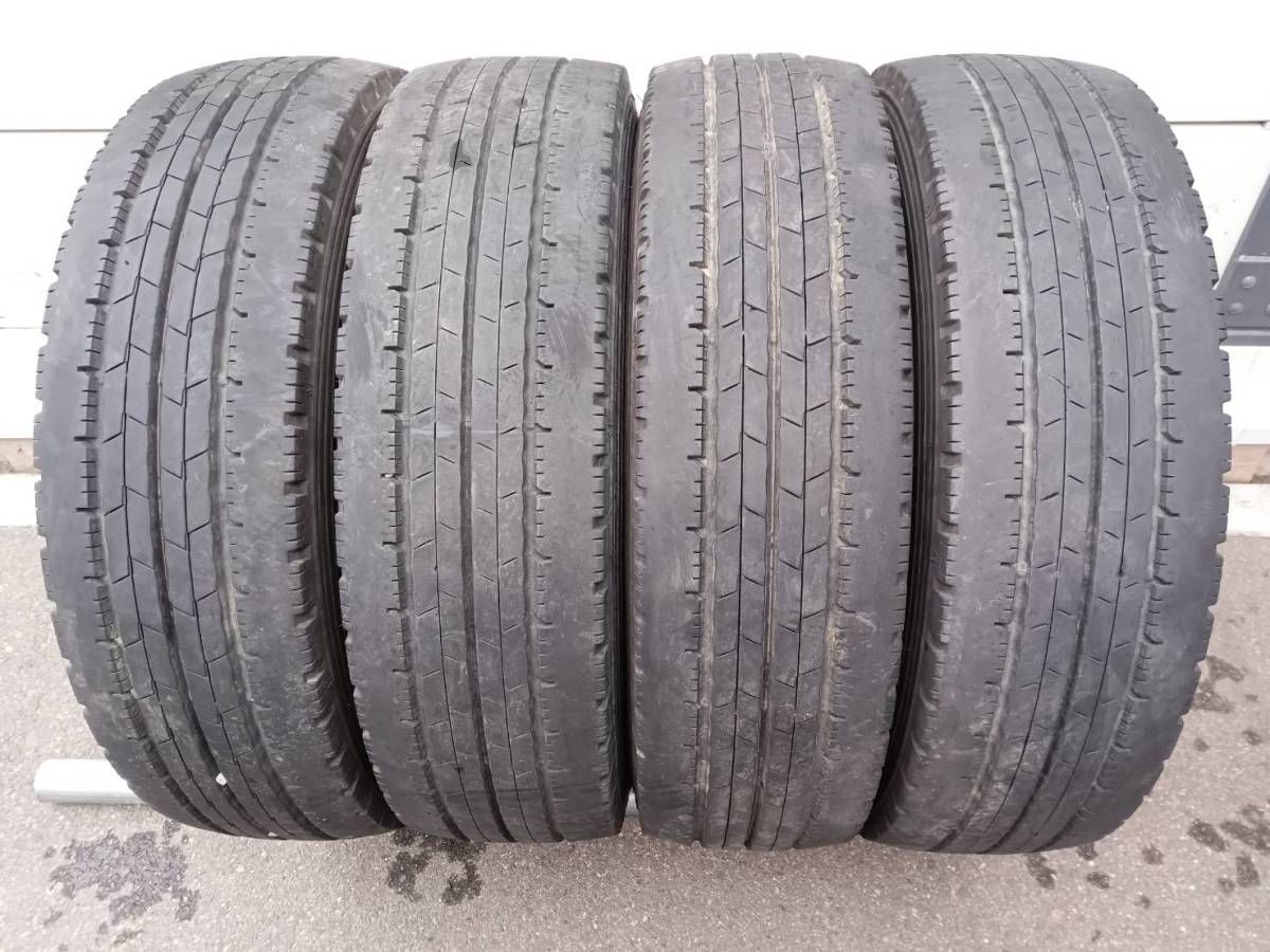 ★残り溝約7.5-8.5mm★18.19.20年製★ ダンロップENASAVE SPLT50 215/70R17.5 118/116L LT　4本セット　E14