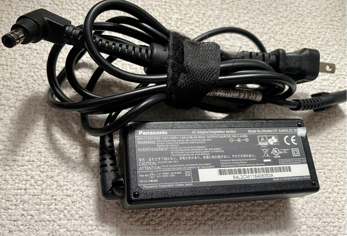 ☆送料込☆中古純正パナソニックACアダプター16.0V 4.06A