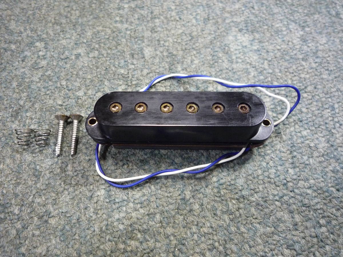 1986年製 FERNANDES DS-1 Single Coil Pickup Black　フェルナンデス シングルコイル ピックガードマウント センター 初期型つばなしタイプ_画像1