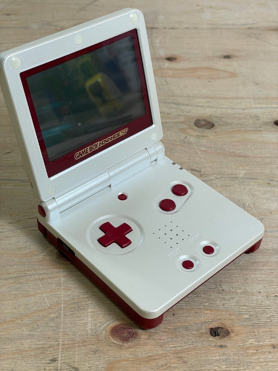 専用 ゲームボーイアドバンスSP ファミコンカラー Nintendo GBA SP