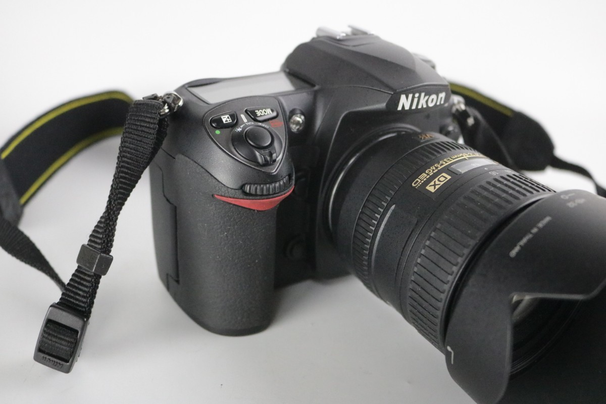 中古 ニコン Nikon D200 デジタル一眼レフカメラAF-S Nikkor 16-85mm F3.5-5.6G ED ボディ レンズセットHB-32 デジカメ 現状品_画像3