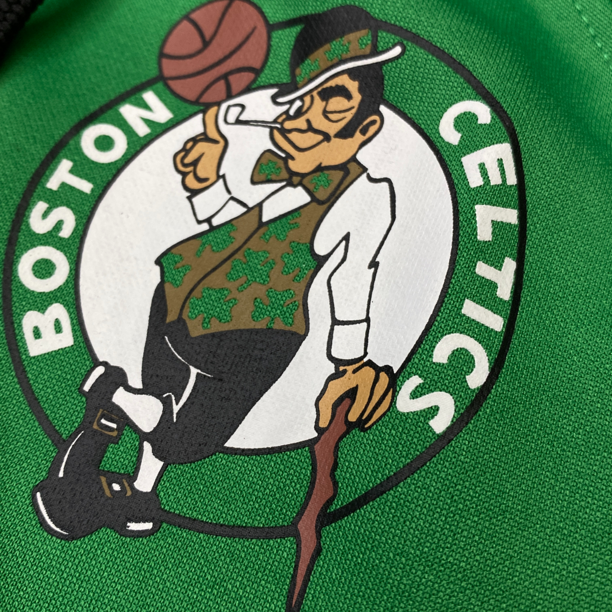 USA正規品 【M】 NBA公式ライセンスアイテム UNK ボストン セルティックス Boston Celtics ジップアップ フリースパーカー バスケット_画像2
