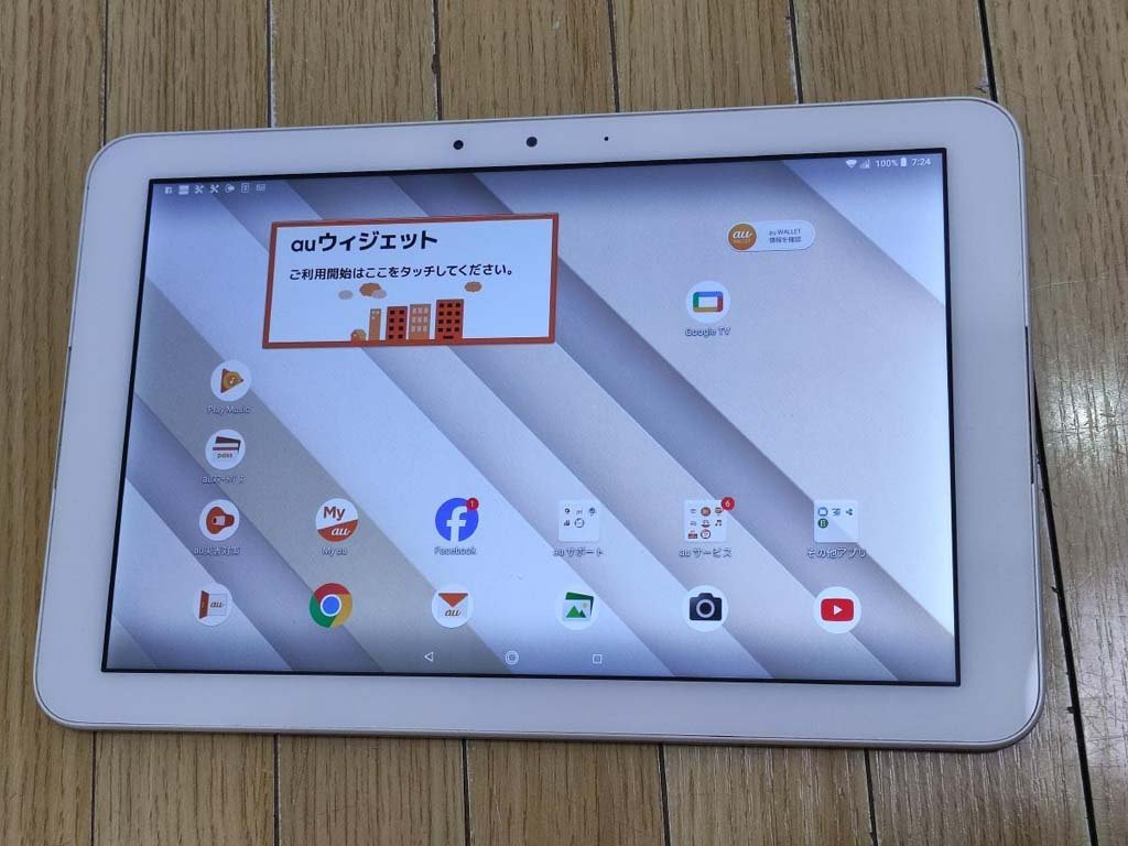 ★SIMフリー KYOCERA京セラ 10インチタブレット Quatab QZ10 KYT33★RAM3GROM32GAndroid8.1_画像1