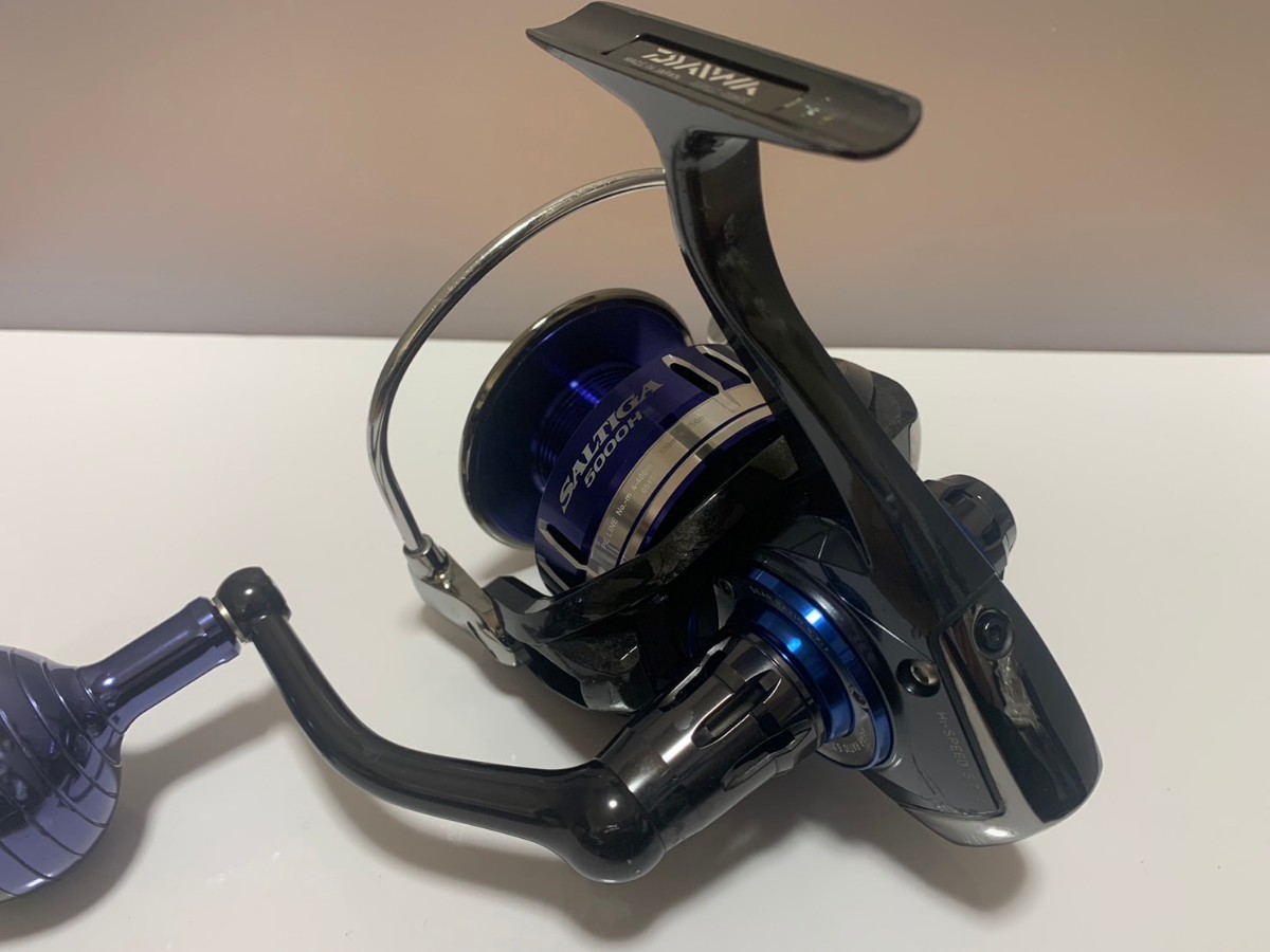 ☆中古・美品☆　DAIWA　ソルティガ5000H　SALTIGA 　ダイワ　　　　　　　　　　セルテートSW STELLA TWINPOWER　ステラSW ツインパワーSW_画像3